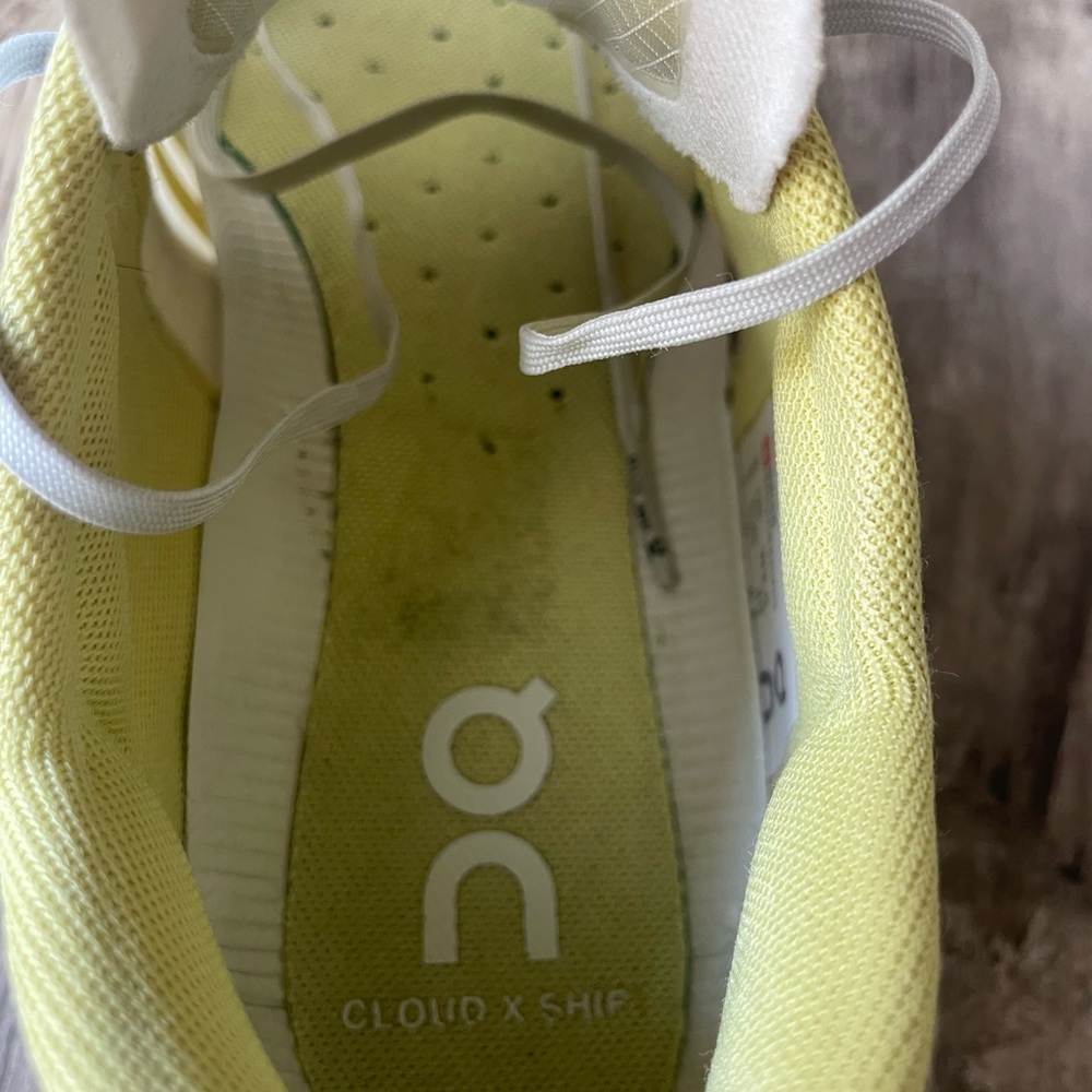 On Running X Shift - Picture 10 of 11